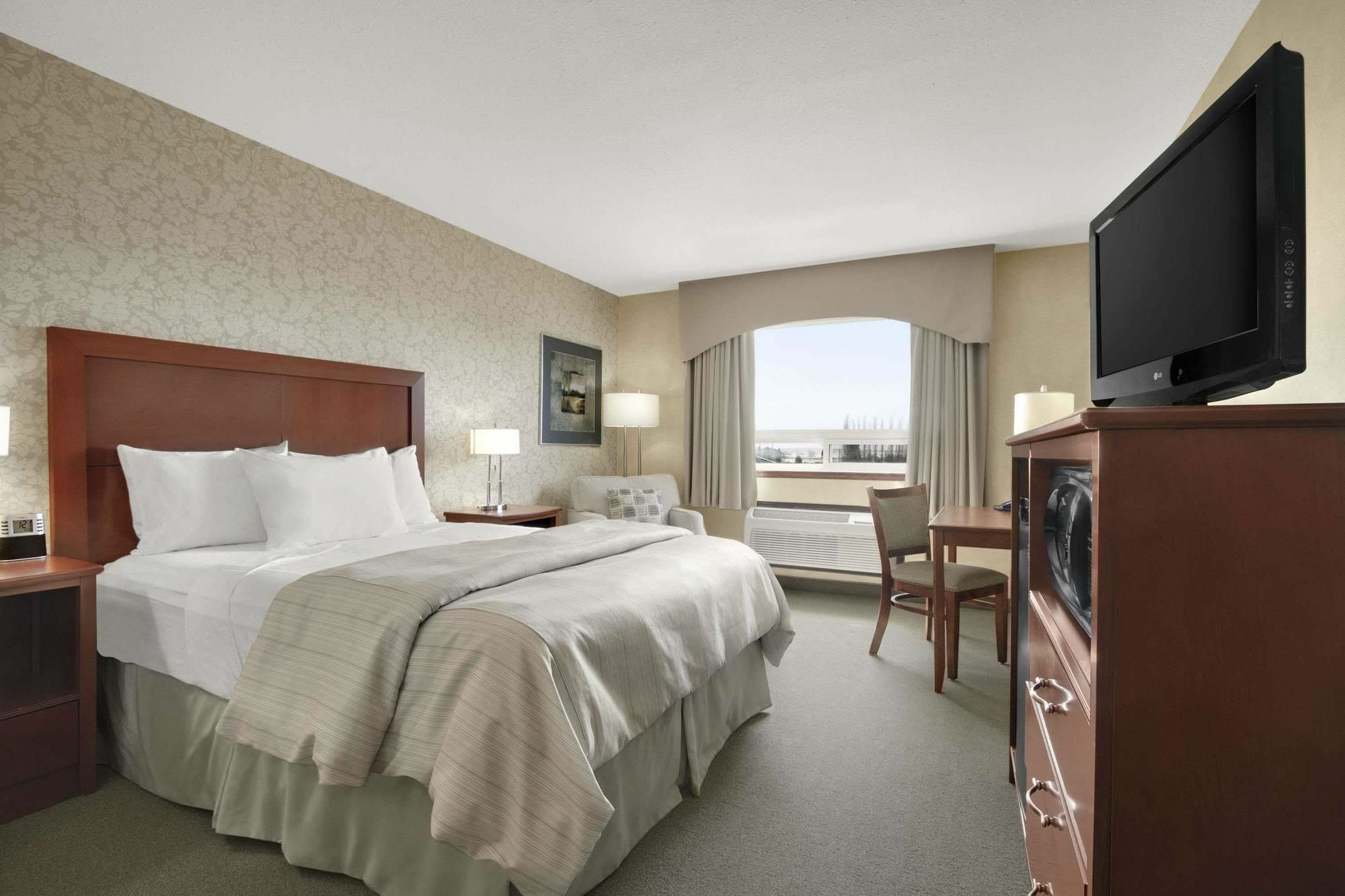 Days Inn & Suites By Wyndham Brandon Oda fotoğraf